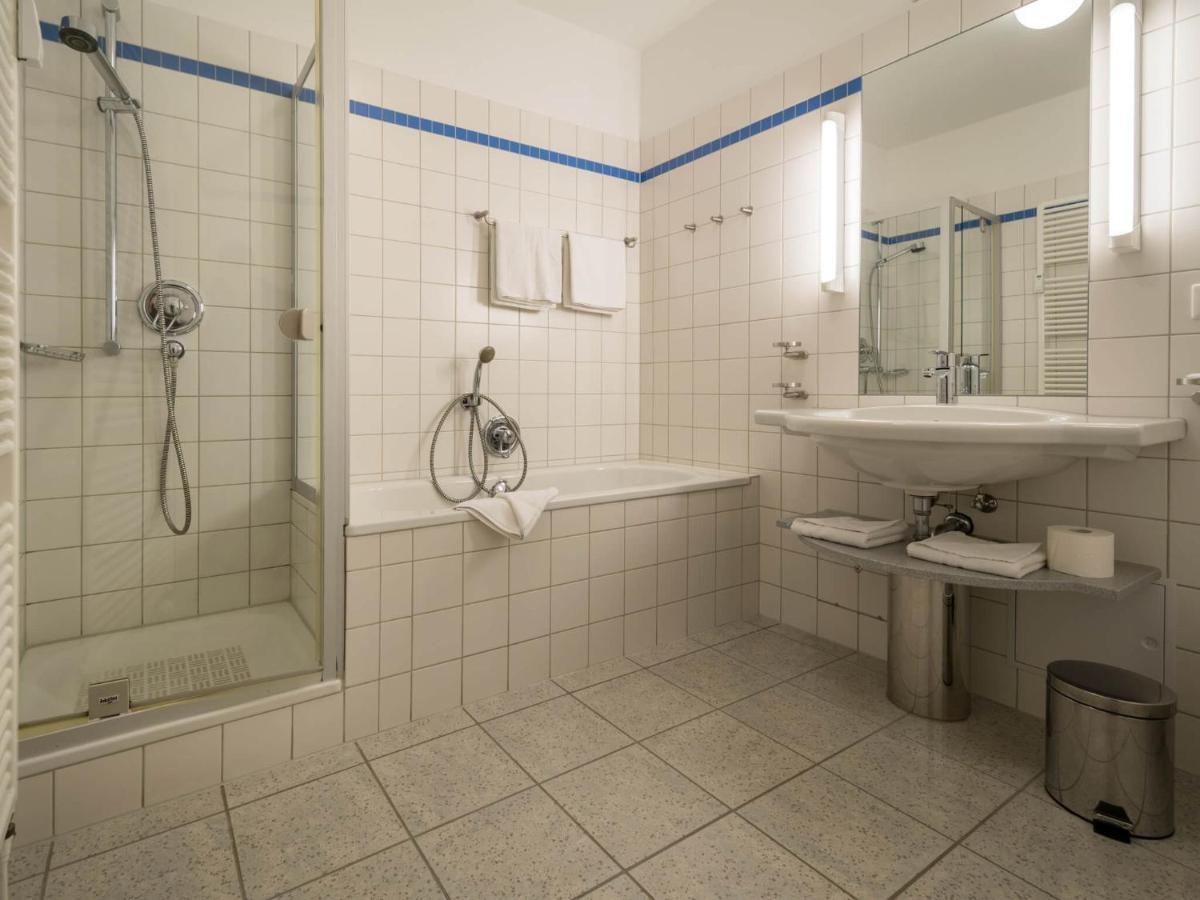 Kaiservillen Heringsdorf - Ferienwohnung Mit 1 Schlafzimmer Und Balkon D211 Exterior foto